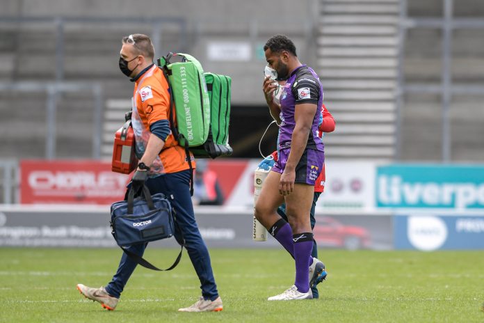 Leeds Rhinos and Wigan Warriors' Super League fixture attended by head injury experts
